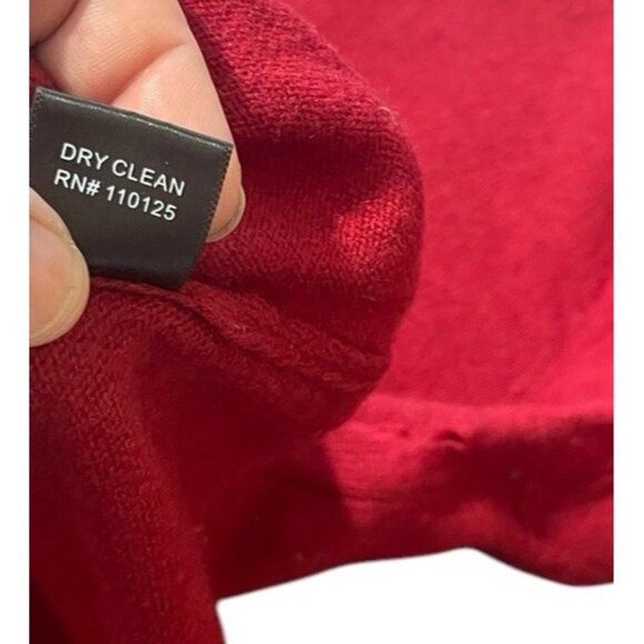 QI CASHMERE Women's Size Medium Red 100% Cashmere Sweater READ FLAWED - Picture 12 of 16